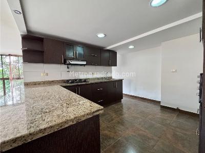 Apartamento de 3 alcobas en venta en La Concha, Medellín, 106 m² · foto 5 de 13