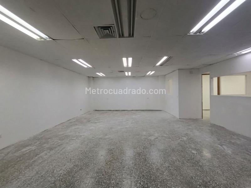 Local Comercial en Arriendo, Prados De Sabaneta, Sabaneta - Vista 3