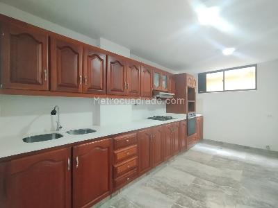Apartamento de 4 alcobas en arriendo en El Portal, Envigado, 200 m² · foto 5 de 20