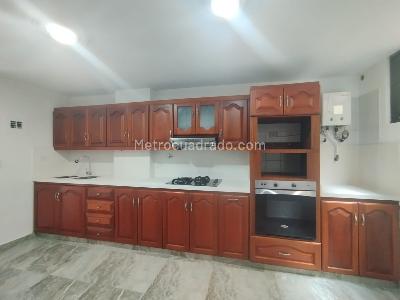 Apartamento de 4 alcobas en arriendo en El Portal, Envigado, 200 m² · foto 6 de 20
