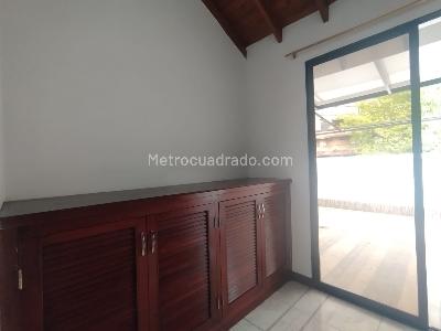 Apartamento de 4 alcobas en arriendo en El Portal, Envigado, 200 m² · foto 19 de 20