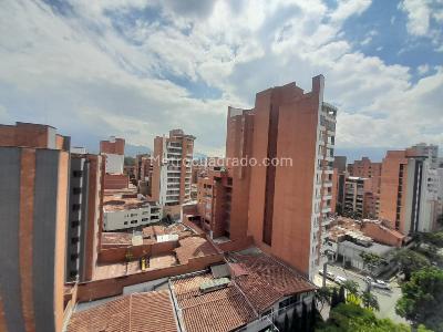 Apartamento de 3 alcobas en arriendo en Laureles Medellin, Medellín, 120 m² · foto 19 de 20