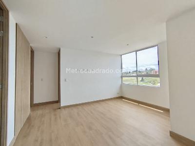 Apartamento de 2 alcobas en arriendo en El Porvenir Rio Negro, Rionegro, 89 m² · foto 7 de 13