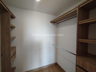 Apartamento de 2 alcobas en arriendo en El Porvenir Rio Negro, Rionegro, 89 m² · foto 11 de 13