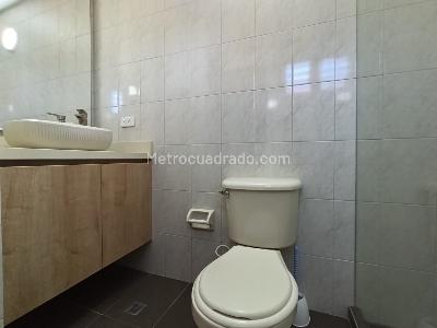 Apartamento de 3 alcobas en arriendo en Otra Parte, Envigado, 140 m² · foto 20 de 20