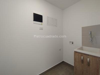 Apartamento de 3 alcobas en arriendo en El Porvenir Rio Negro, Rionegro, 89 m² · foto 8 de 16