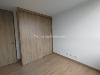 Apartamento de 3 alcobas en arriendo en El Porvenir Rio Negro, Rionegro, 89 m² · foto 9 de 16
