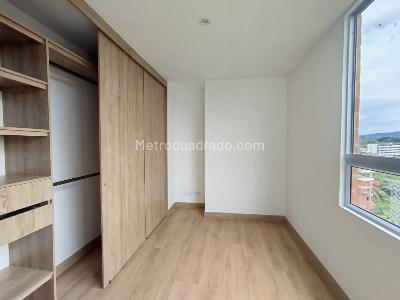 Apartamento de 3 alcobas en arriendo en El Porvenir Rio Negro, Rionegro, 89 m² · foto 10 de 16