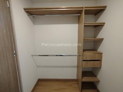 Apartamento de 3 alcobas en arriendo en El Porvenir Rio Negro, Rionegro, 89 m² · foto 15 de 16
