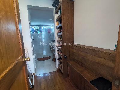 Apartamento de 3 alcobas en arriendo en San Lucas, Medellín, 134 m² · foto 8 de 16