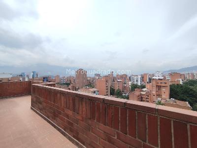 Apartamento de 4 alcobas en arriendo en Laureles Medellin, Medellín, 240 m² · foto 9 de 20