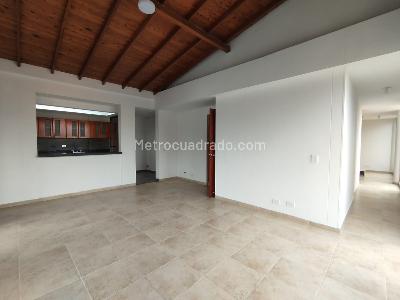 Apartamento de 4 alcobas en arriendo en Laureles Medellin, Medellín, 240 m² · foto 14 de 20