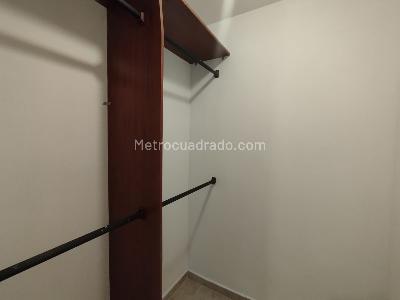 Apartamento de 4 alcobas en arriendo en Laureles Medellin, Medellín, 240 m² · foto 20 de 20