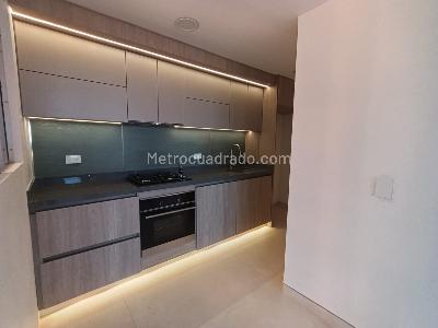 Apartamento de 2 alcobas en arriendo en Los Colegios, Rionegro, 75 m² · foto 4 de 16