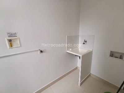 Apartamento de 3 alcobas en arriendo en Barro Blanco Rio Negro, Rionegro, 78 m² · foto 13 de 15