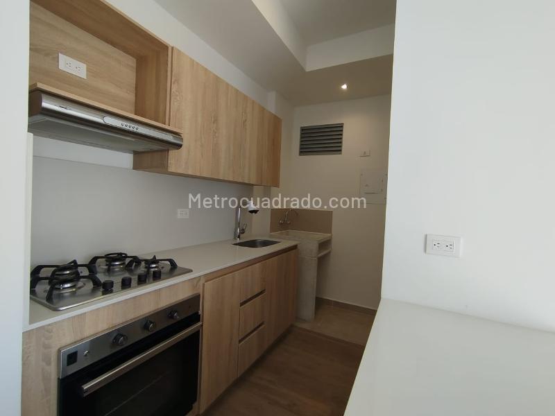 Apartamento en Arriendo, Barro Blanco Rio Negro, Rionegro - 2