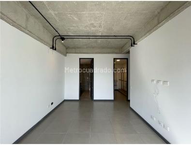 Apartamento de 2 alcobas en arriendo en Los Parras, Medellín, 120 m² · foto 2 de 12