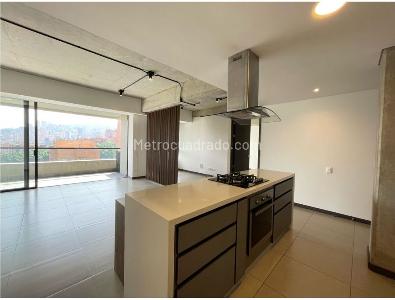 Apartamento de 2 alcobas en arriendo en Los Parras, Medellín, 120 m² · foto 8 de 12