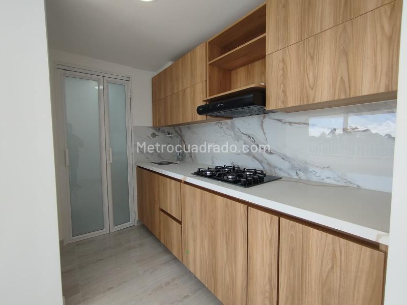 Apartamento en Arriendo, Barro Blanco Rio Negro, Rionegro - 2