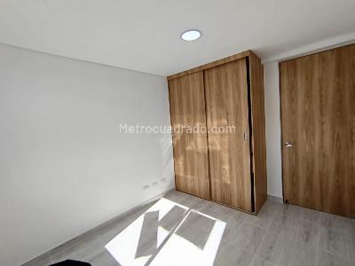 Apartamento de 3 alcobas en arriendo en Barro Blanco Rio Negro, Rionegro, 76 m² · foto 9 de 13
