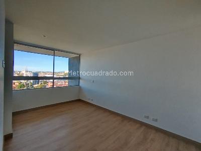 Apartamento de 2 alcobas en arriendo en El Porvenir Rio Negro, Rionegro, 74 m² · foto 8 de 12