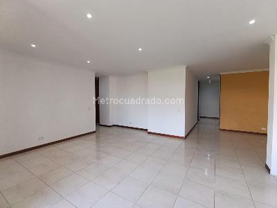 Apartamento de 3 alcobas en arriendo en Santa Maria De Los Angeles, Medellín, 150 m² · foto 3 de 17
