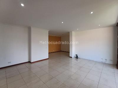Apartamento de 3 alcobas en arriendo en Santa Maria De Los Angeles, Medellín, 150 m² · foto 4 de 17