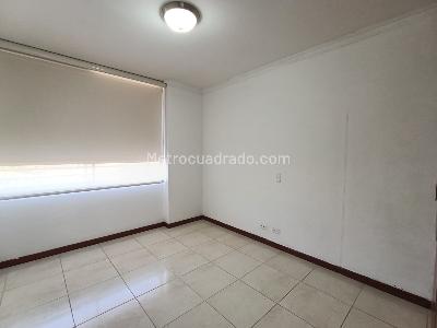 Apartamento de 3 alcobas en arriendo en Santa Maria De Los Angeles, Medellín, 150 m² · foto 6 de 17