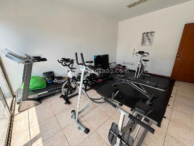 Apartamento de 3 alcobas en arriendo en Loma De Los Parra, Medellín, 208 m² · foto 7 de 20