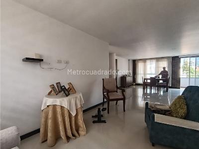 Apartamento de 2 alcobas en venta en Belen, Medellín, 73 m² · foto 2 de 20