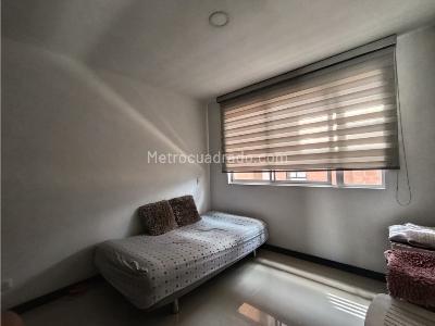 Apartamento de 2 alcobas en venta en Belen, Medellín, 73 m² · foto 13 de 20