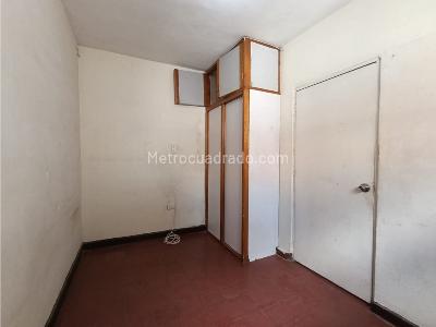 Casa de 5 alcobas en venta en El Salvador, Medellín, 237 m² · foto 6 de 11