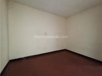 Casa de 5 alcobas en venta en El Salvador, Medellín, 237 m² · foto 8 de 11