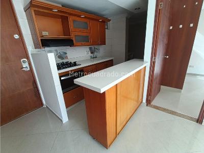 Apartamento en venta en Calasanz Parte Alta, Medellín · foto 4 de 14