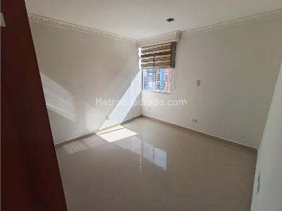 Apartamento en venta en Calasanz Parte Alta, Medellín · foto 10 de 14