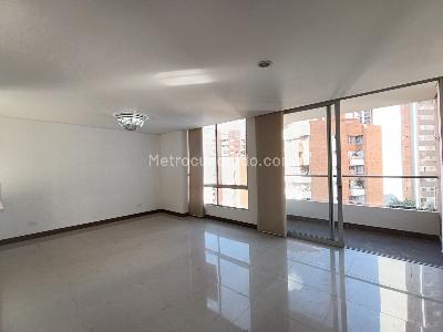 Apartamento de 3 alcobas en arriendo en Santa Maria De Los Angeles, Medellín, 140 m² · foto 3 de 18