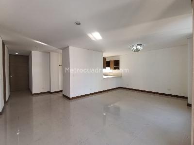 Apartamento de 3 alcobas en arriendo en Santa Maria De Los Angeles, Medellín, 140 m² · foto 4 de 18
