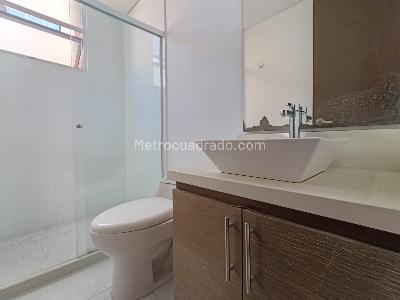 Apartamento de 3 alcobas en arriendo en Santa Maria De Los Angeles, Medellín, 140 m² · foto 9 de 18