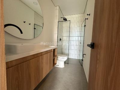 Apartaestudio en venta en Alto De Las Palmas, Medellín, 46 m² · foto 5 de 6