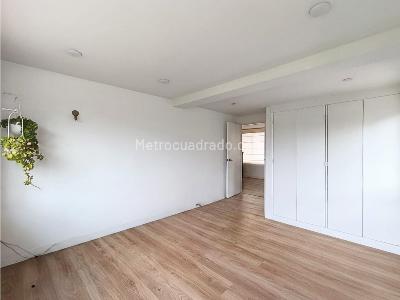 Casa de 3 alcobas en venta en San Jose De Bavaria, Bogotá, 270 m² · foto 11 de 20
