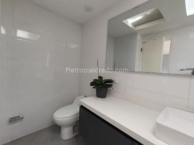 Casa de 3 alcobas en venta en San Jose De Bavaria, Bogotá, 270 m² · foto 19 de 20