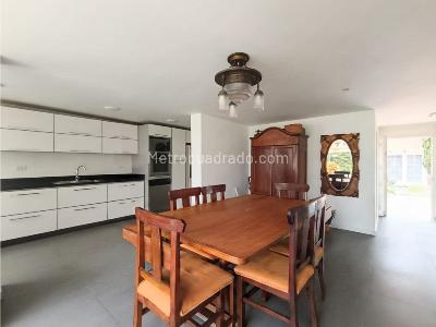 Casa de 3 alcobas en venta en San Jose De Bavaria, Bogotá, 270 m² · foto 5 de 20