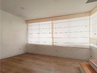 Casa de 3 alcobas en venta en San Jose De Bavaria, Bogotá, 270 m² · foto 8 de 20