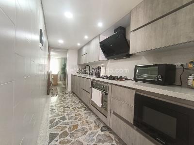 Apartamento de 4 alcobas en arriendo en Laureles Medellin, Medellín, 164 m² · foto 1 de 20