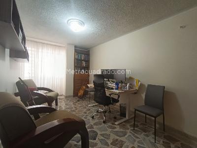 Apartamento de 4 alcobas en arriendo en Laureles Medellin, Medellín, 164 m² · foto 17 de 20