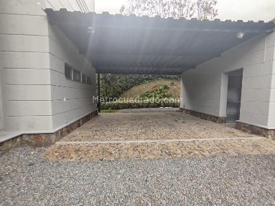 Casa de 3 alcobas en arriendo en Vereda El Tablazo, Rionegro · foto 17 de 20