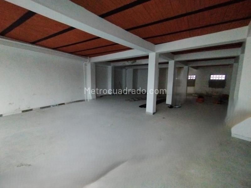 Local Comercial en Arriendo, Manchester, Bello - Vista 2