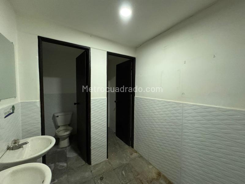 Bodega en Arriendo, Primavera Envigado, Envigado - Vista 4