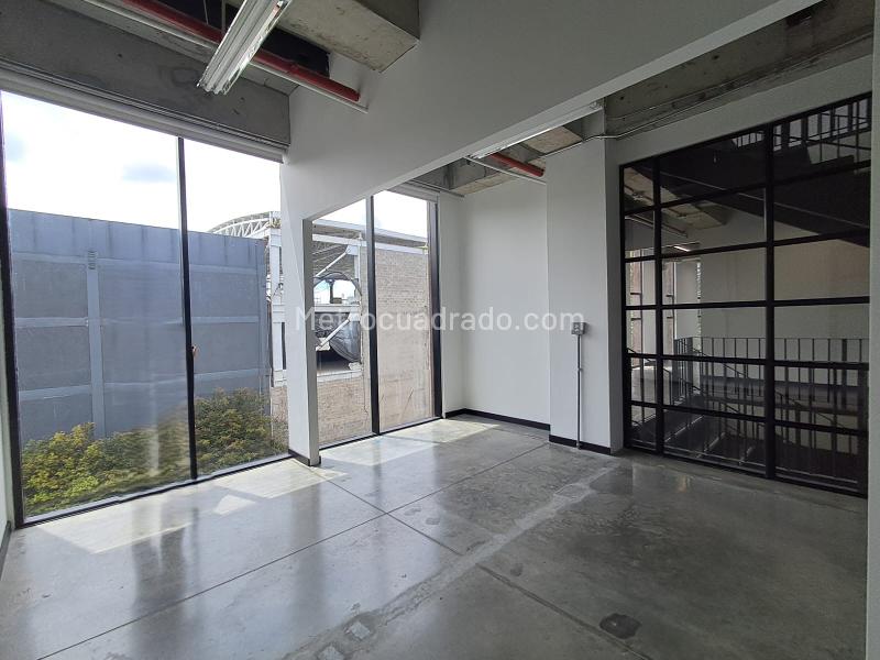 Oficina en Arriendo, Barro Blanco Rio Negro, Rionegro - Más