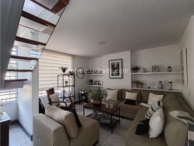 Apartamento de 3 alcobas en venta en El Chingui, Envigado, 131 m² · foto 7 de 20
